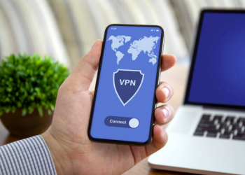 Protecting iPhone Data with VPNs