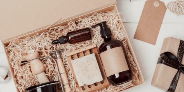 how to make your product stand out with custom beard oil boxes