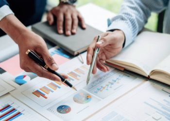 should i use financial planners melbourne?